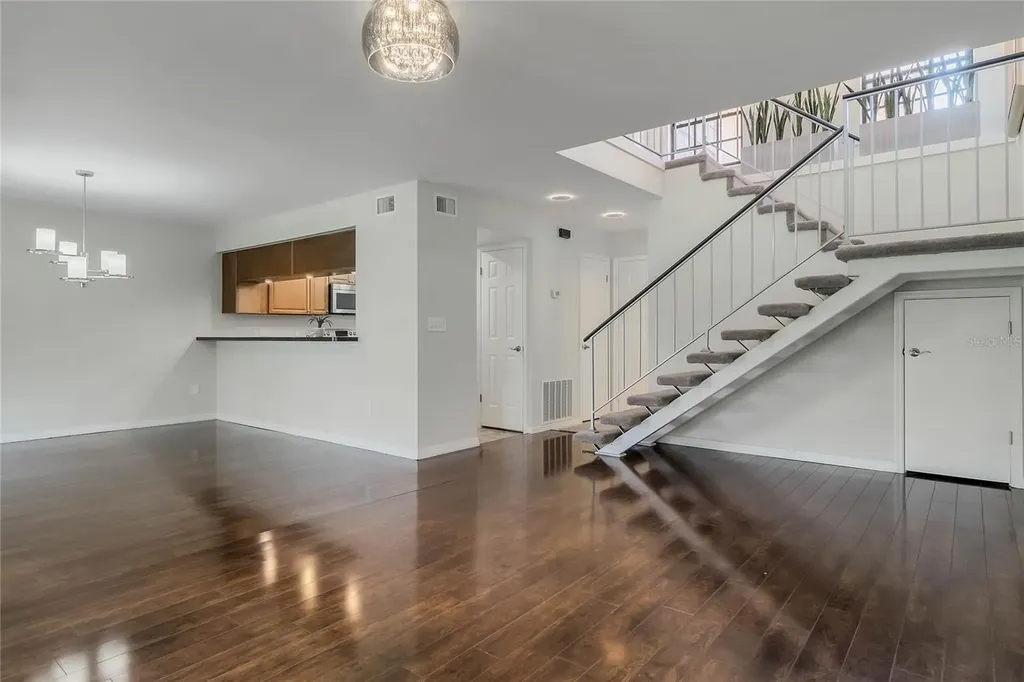 8235 Ambrose Cove Way Orlando FL 32819