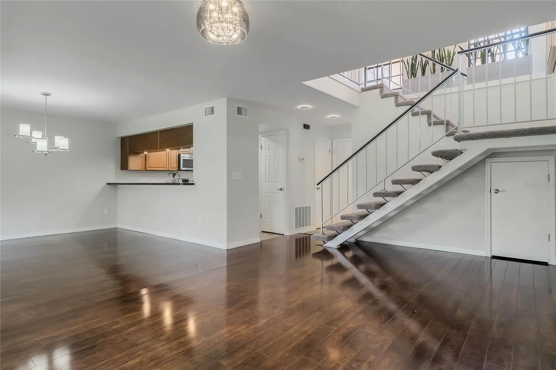 8235 Ambrose Cove Way Orlando FL 32819
