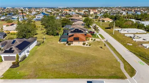 1300 Tuscany Drive Punta Gorda FL 33950