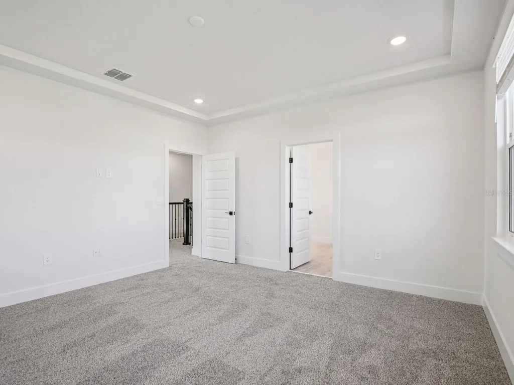 156 Shady Edge Loop Nokomis FL 34275