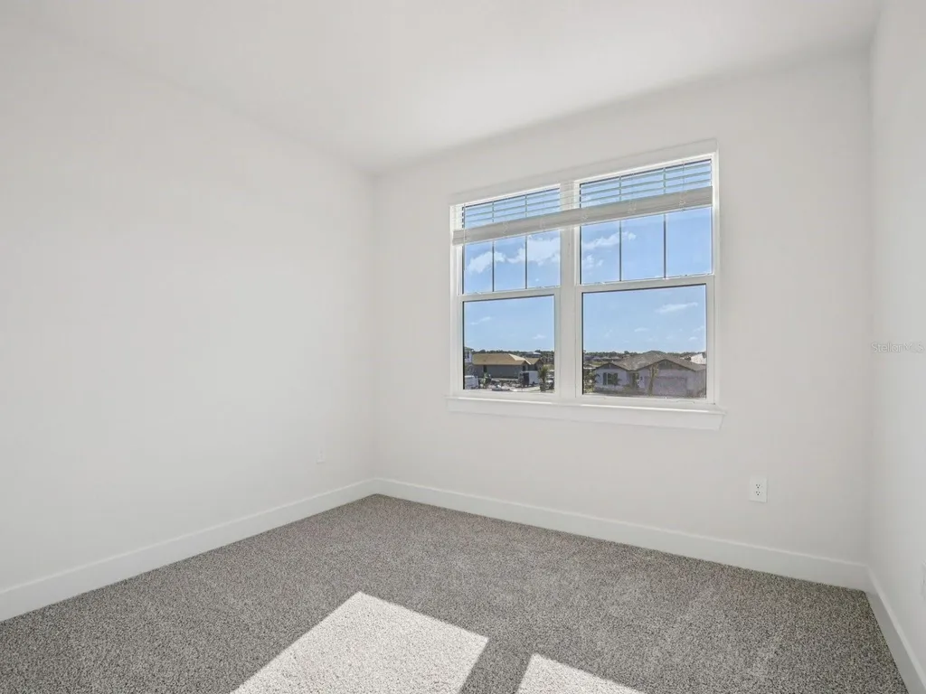 156 Shady Edge Loop Nokomis FL 34275
