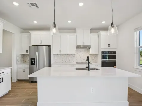 156 Shady Edge Loop Nokomis FL 34275