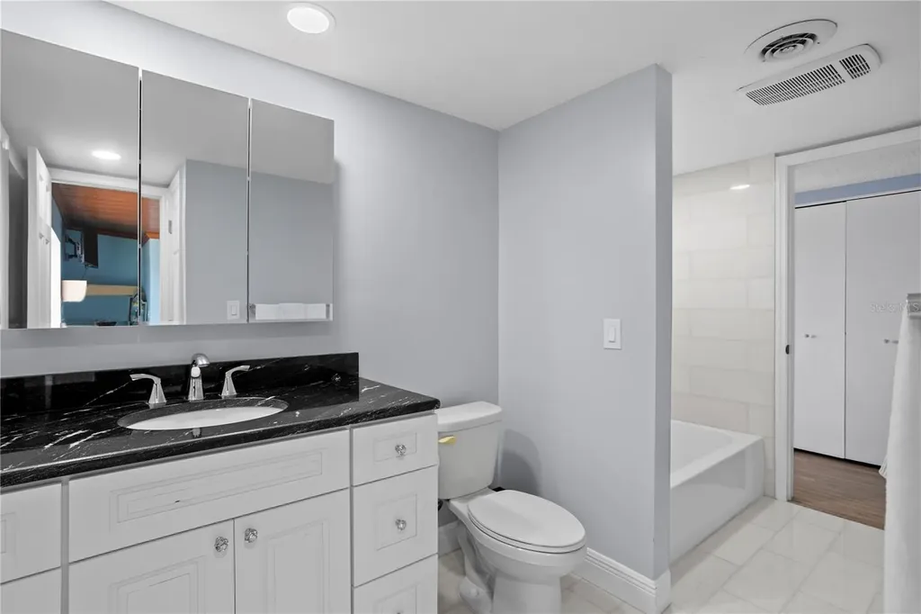 2970 68th Avenue S St Petersburg FL 33712