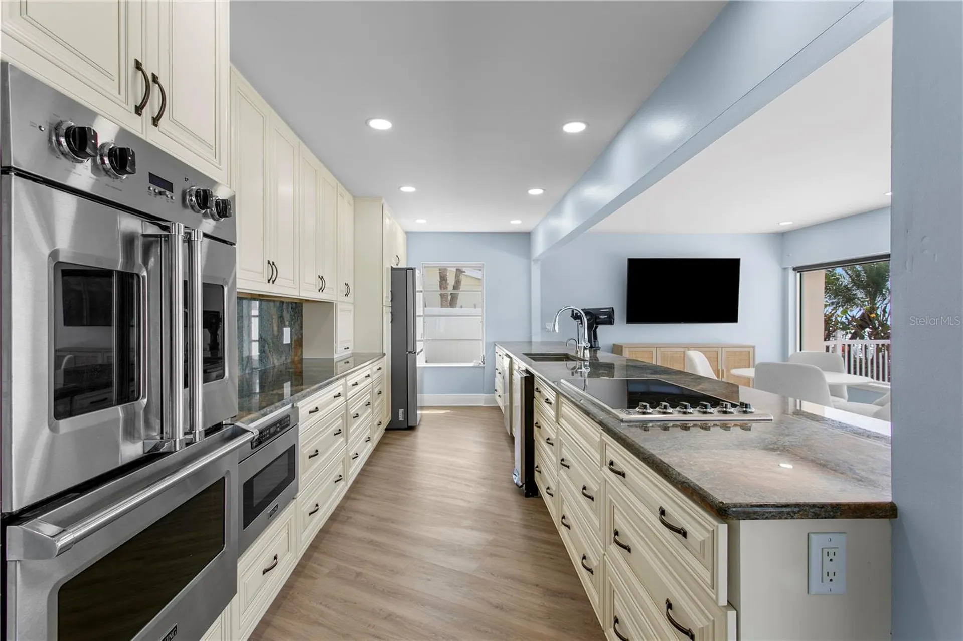 2970 68th Avenue S St Petersburg FL 33712