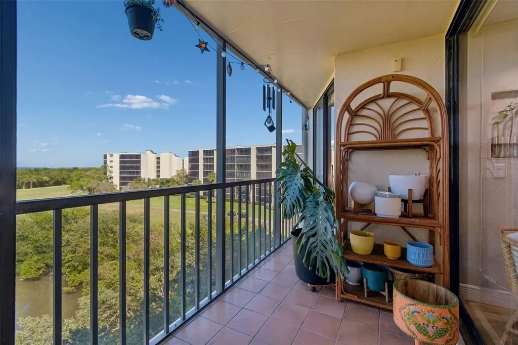 900 Cove Cay Drive Clearwater FL 33760