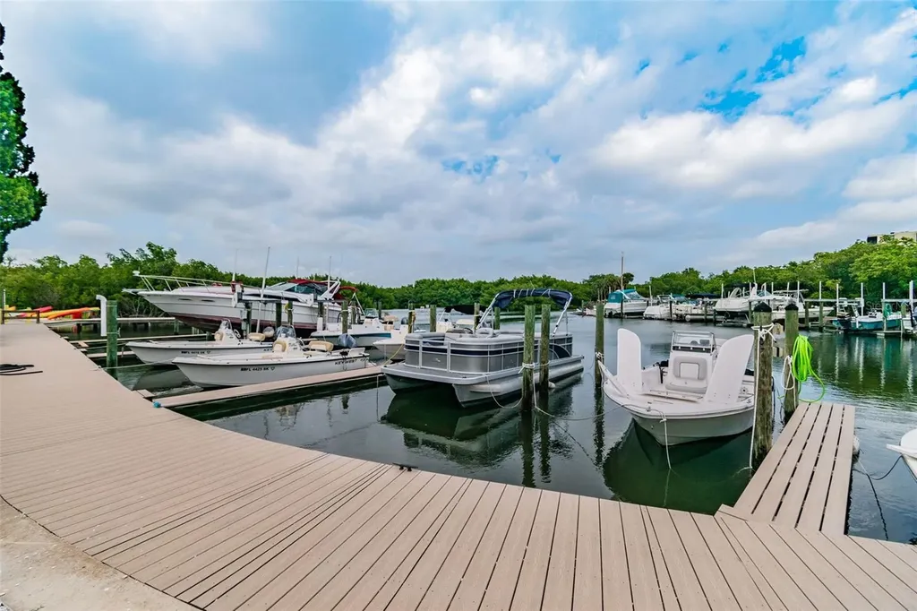 900 Cove Cay Drive Clearwater FL 33760