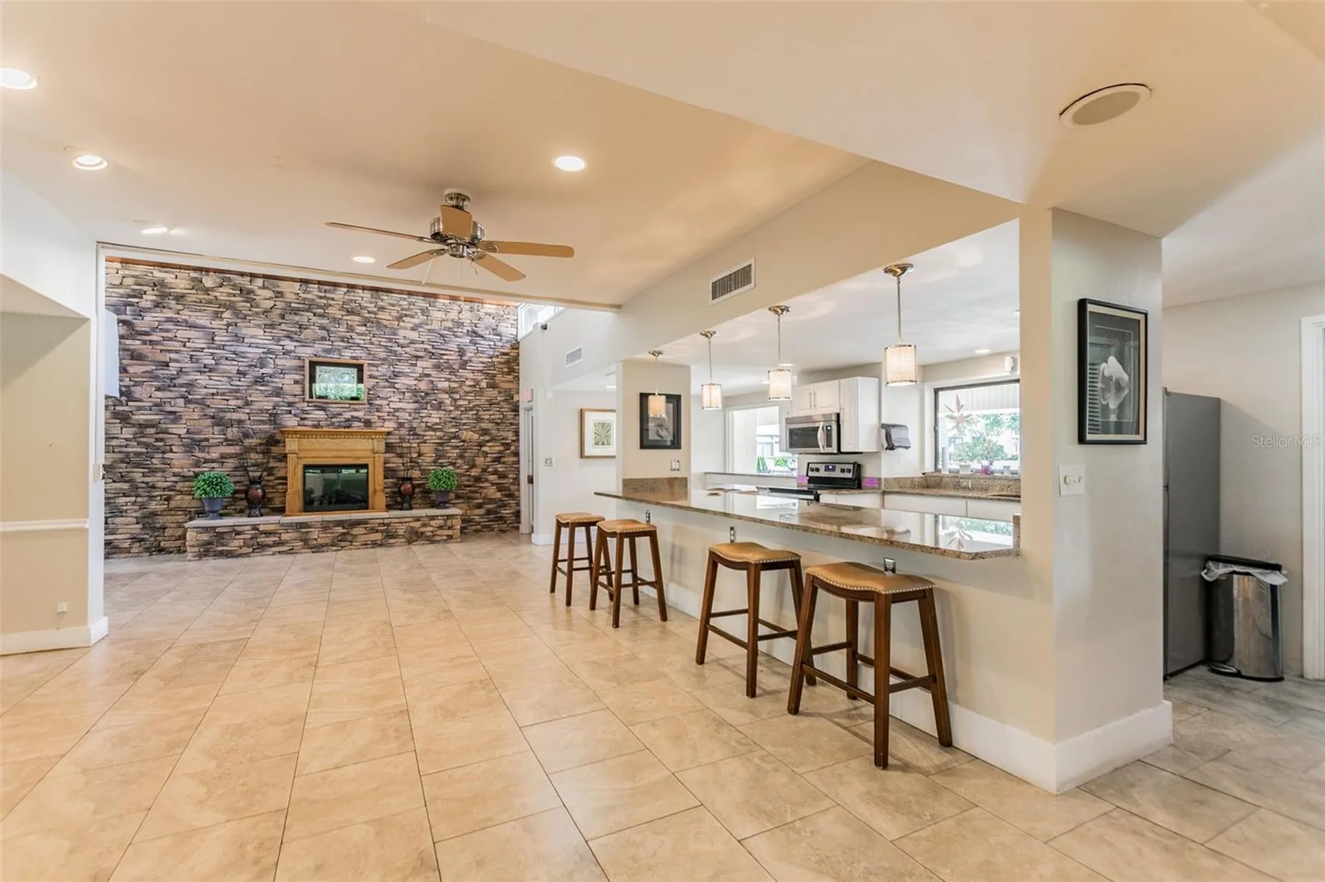 900 Cove Cay Drive Clearwater FL 33760