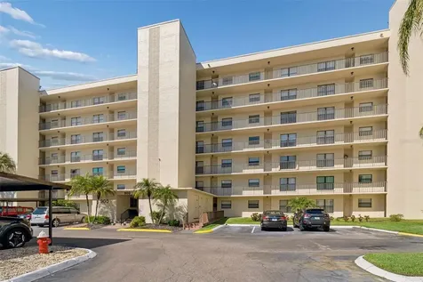 900 Cove Cay Drive Clearwater FL 33760