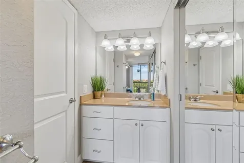 900 Cove Cay Drive Clearwater FL 33760