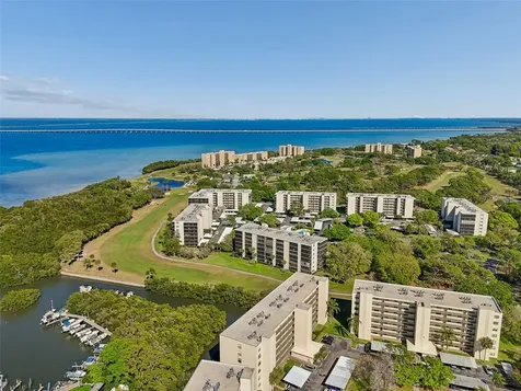 900 Cove Cay Drive Clearwater FL 33760