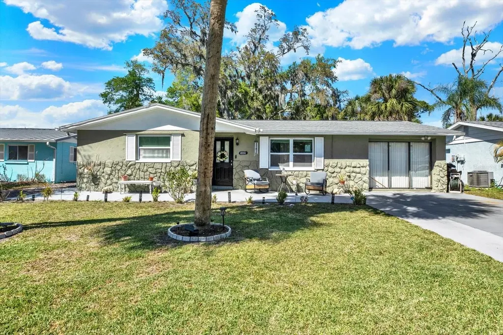 5609 Quist Drive Port Richey FL 34668