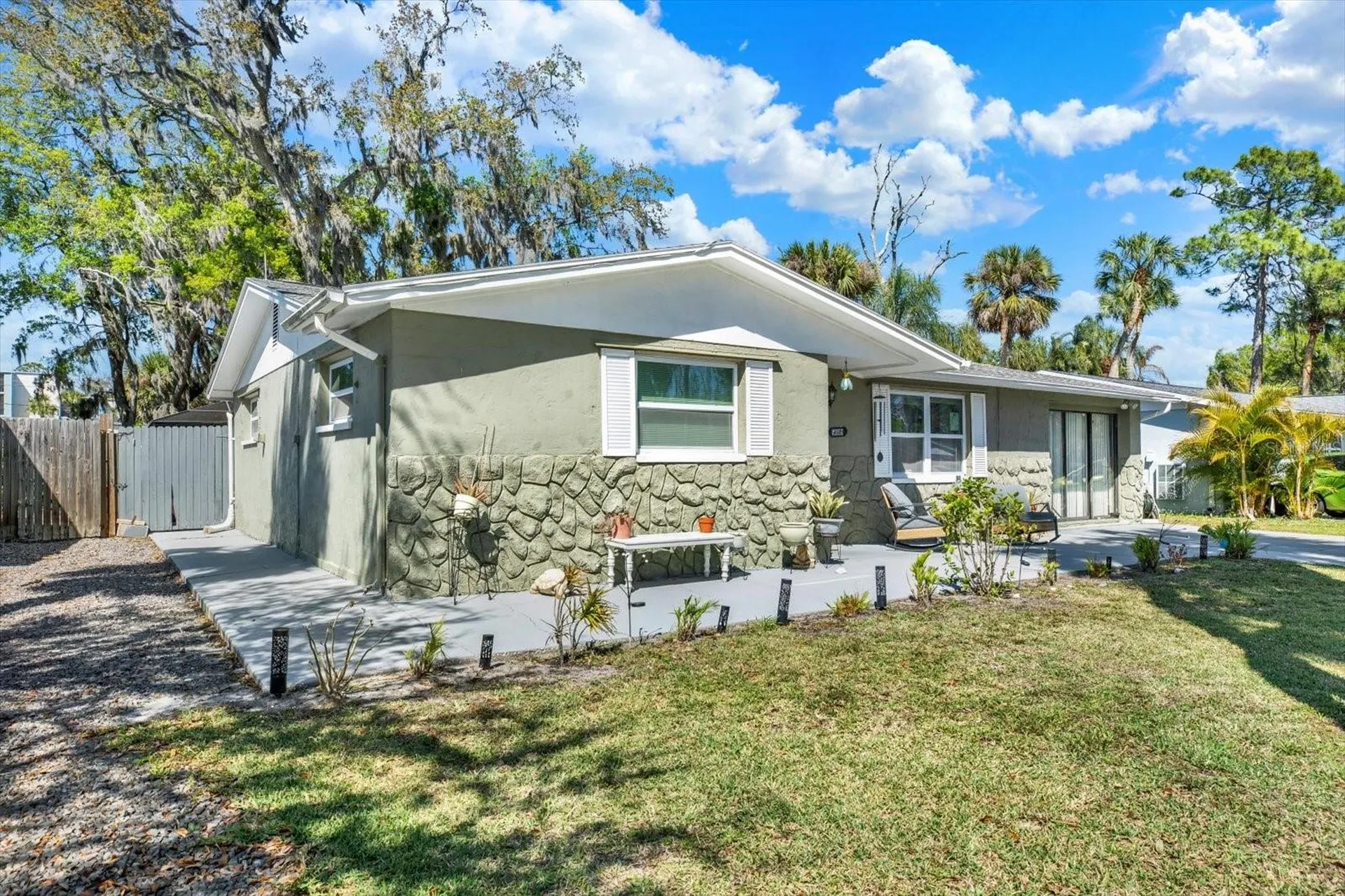 5609 Quist Drive Port Richey FL 34668