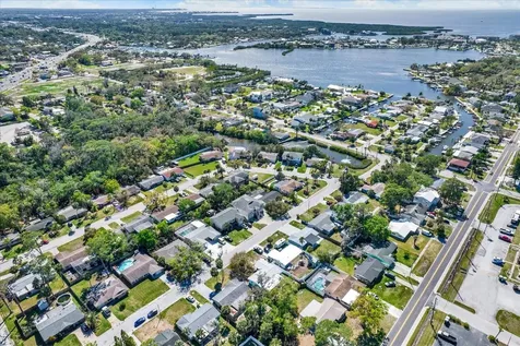 5609 Quist Drive Port Richey FL 34668