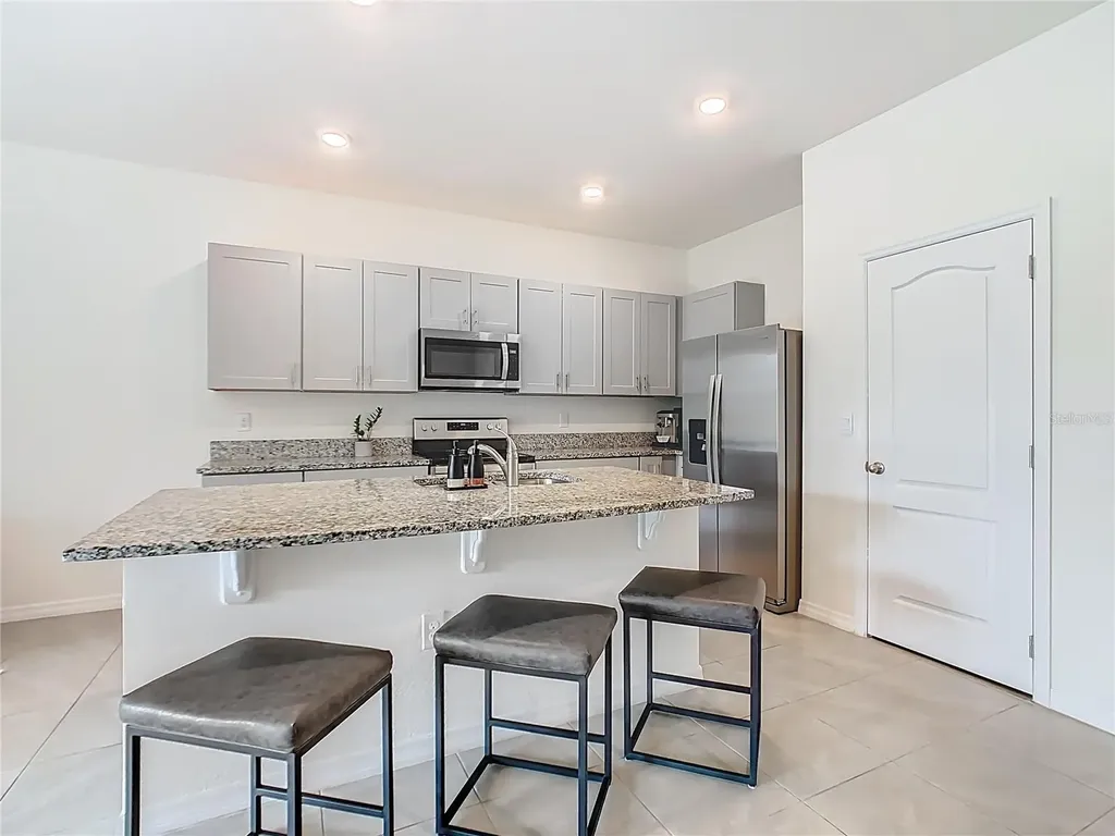 1307 Mako Way Kissimmee FL 34741