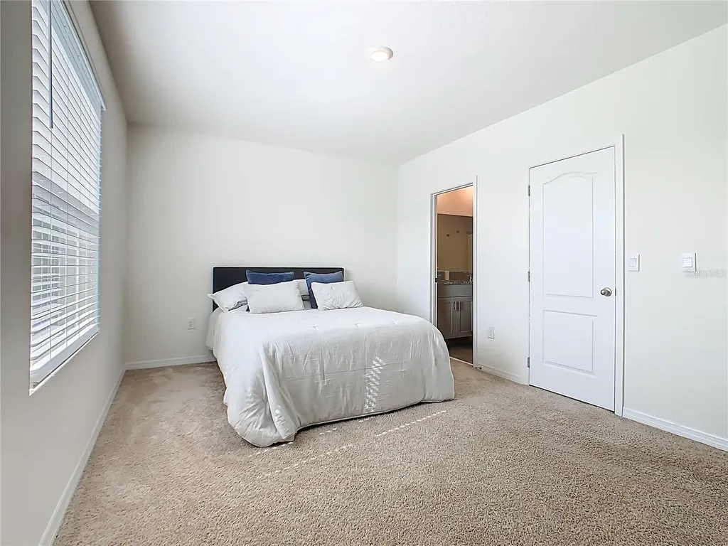 1307 Mako Way Kissimmee FL 34741