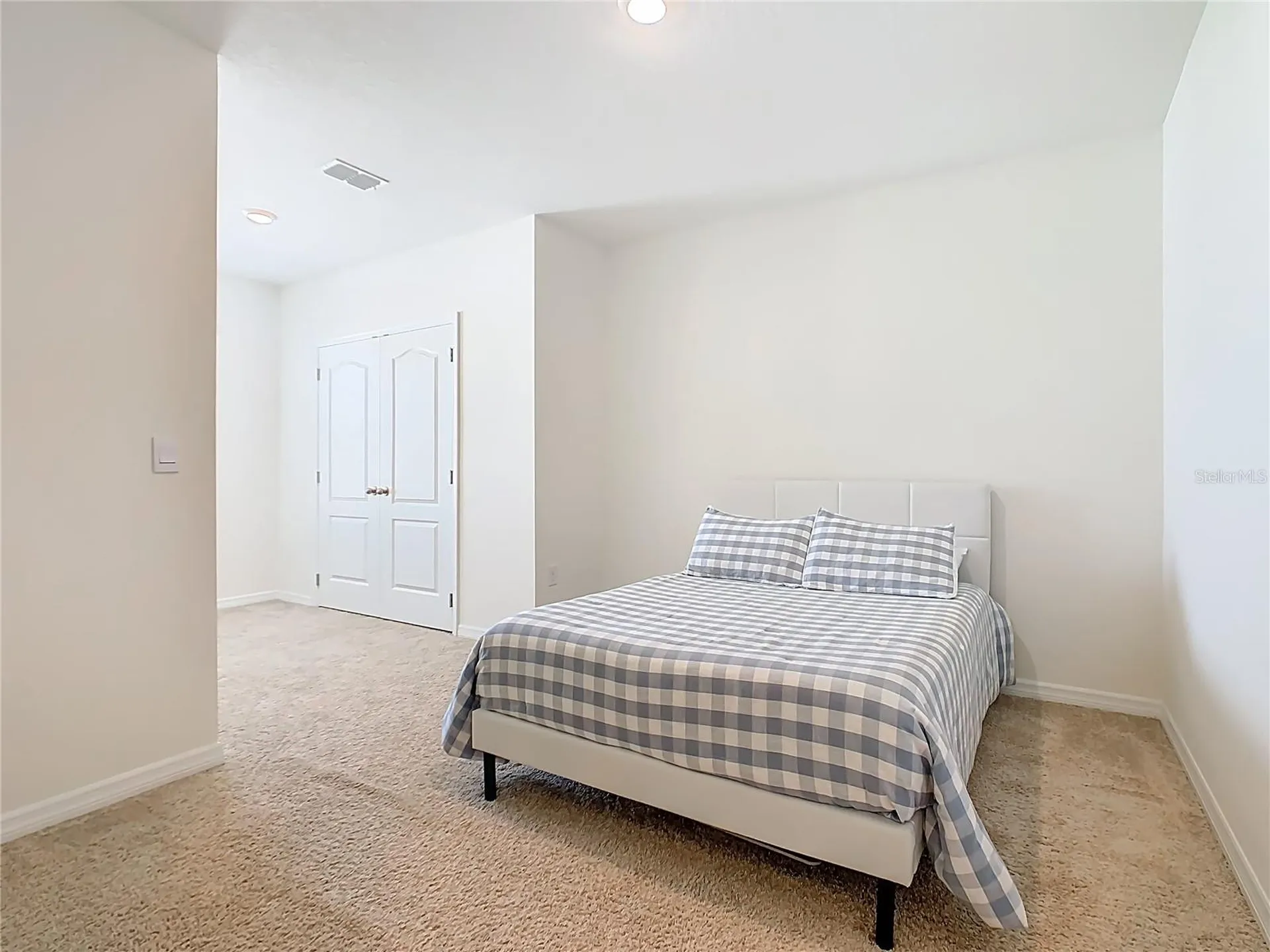1307 Mako Way Kissimmee FL 34741