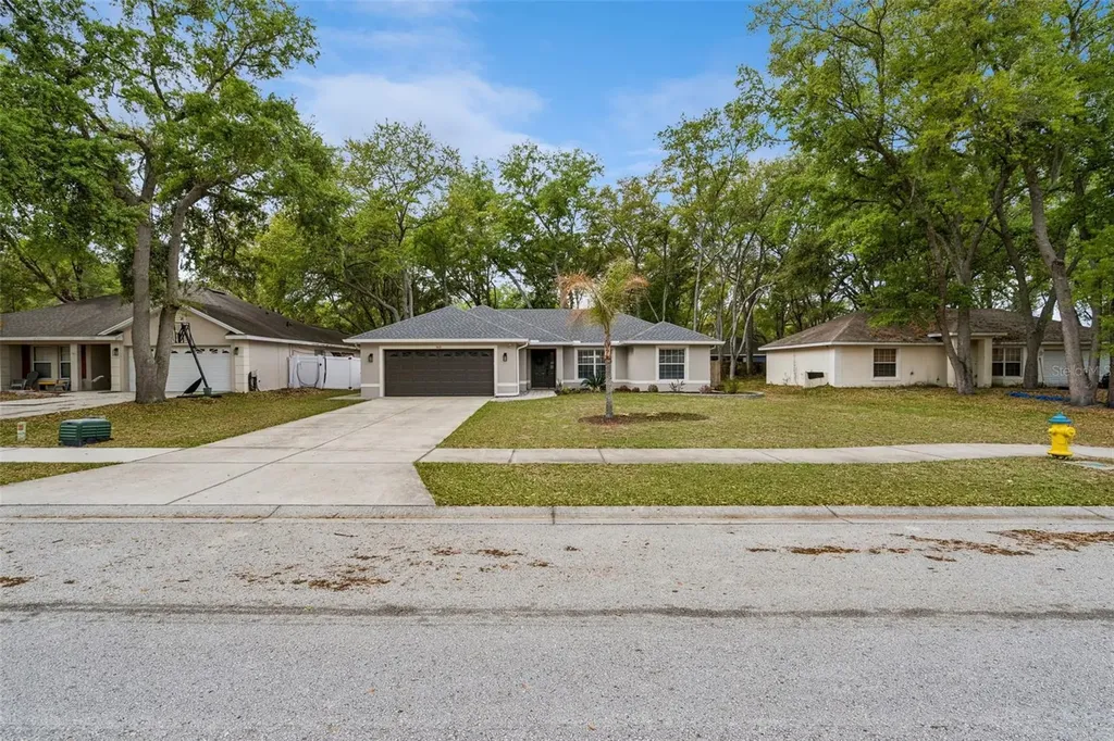 165 Quail Oaks Circle Groveland FL 34736