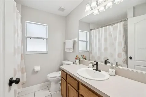 165 Quail Oaks Circle Groveland FL 34736
