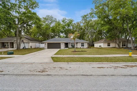 165 Quail Oaks Circle Groveland FL 34736