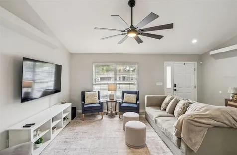 165 Quail Oaks Circle Groveland FL 34736