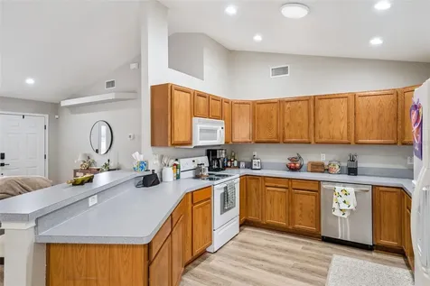 165 Quail Oaks Circle Groveland FL 34736