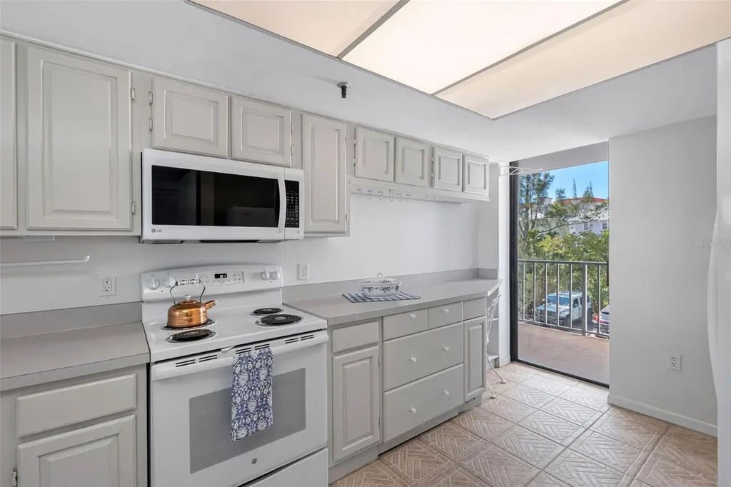 19111 Vista Bay Drive Indian Shores FL 33785