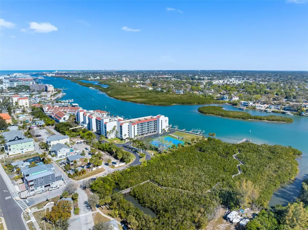 19111 Vista Bay Drive Indian Shores FL 33785