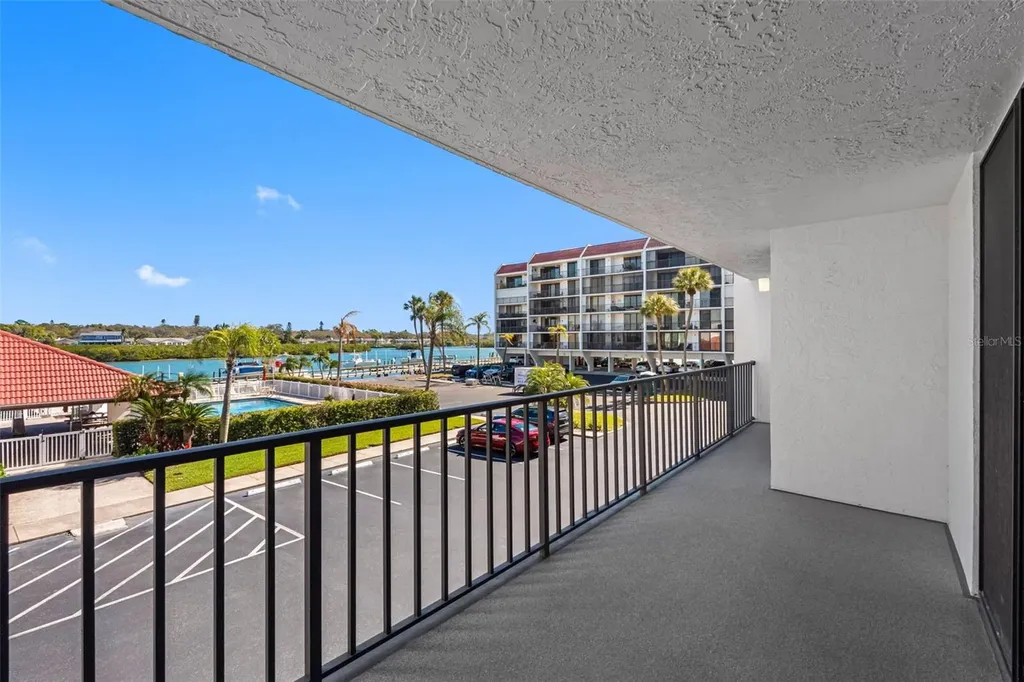 19111 Vista Bay Drive Indian Shores FL 33785
