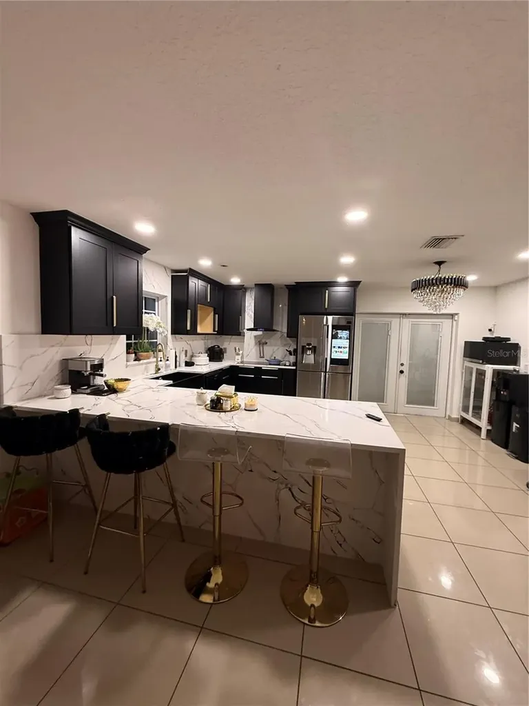 1305 E Louise Avenue Tampa FL 33603