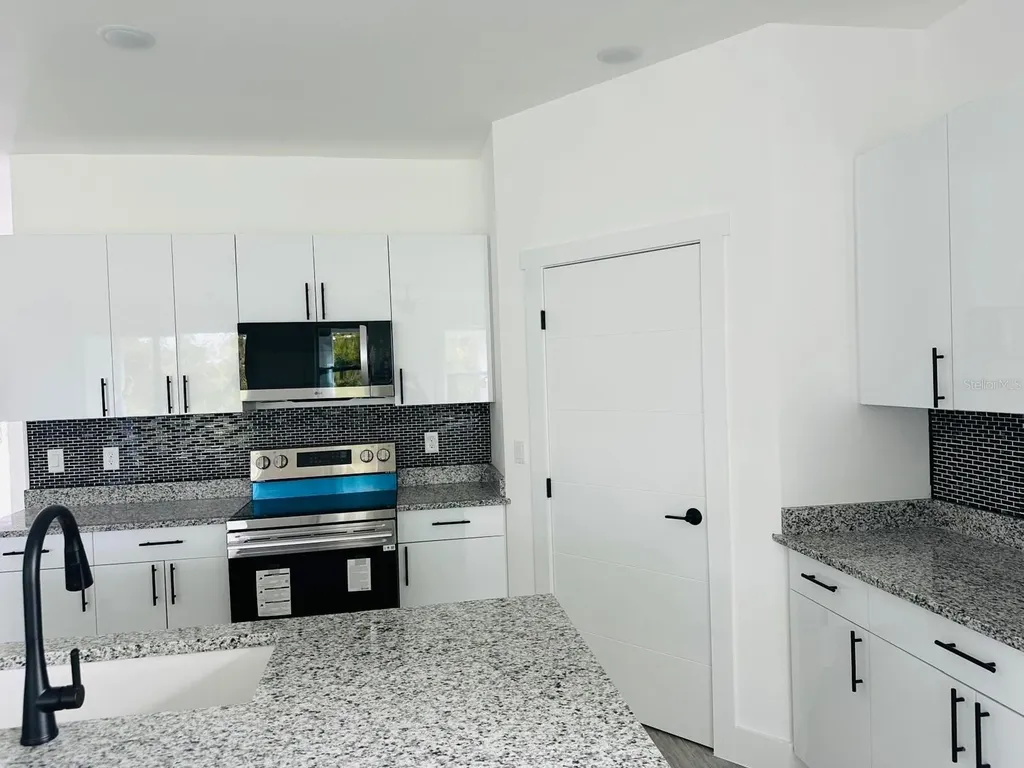 5555 Veracruz Terrace Port Charlotte FL 33981