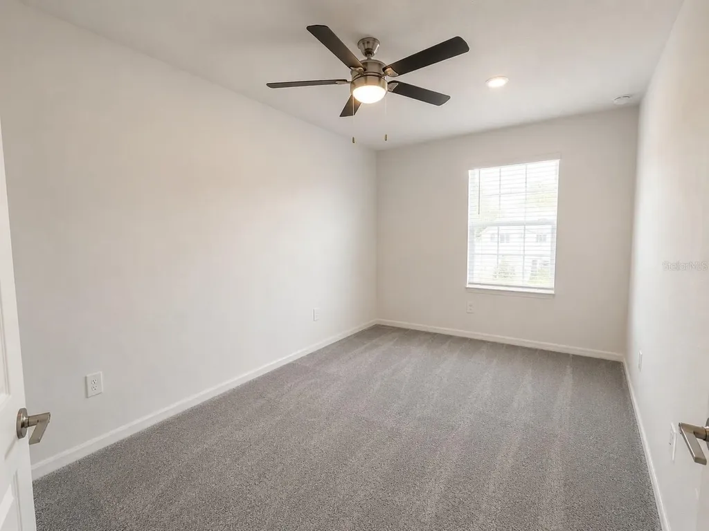 10171 Trumpet Honeysuckle Way San Antonio FL 33576