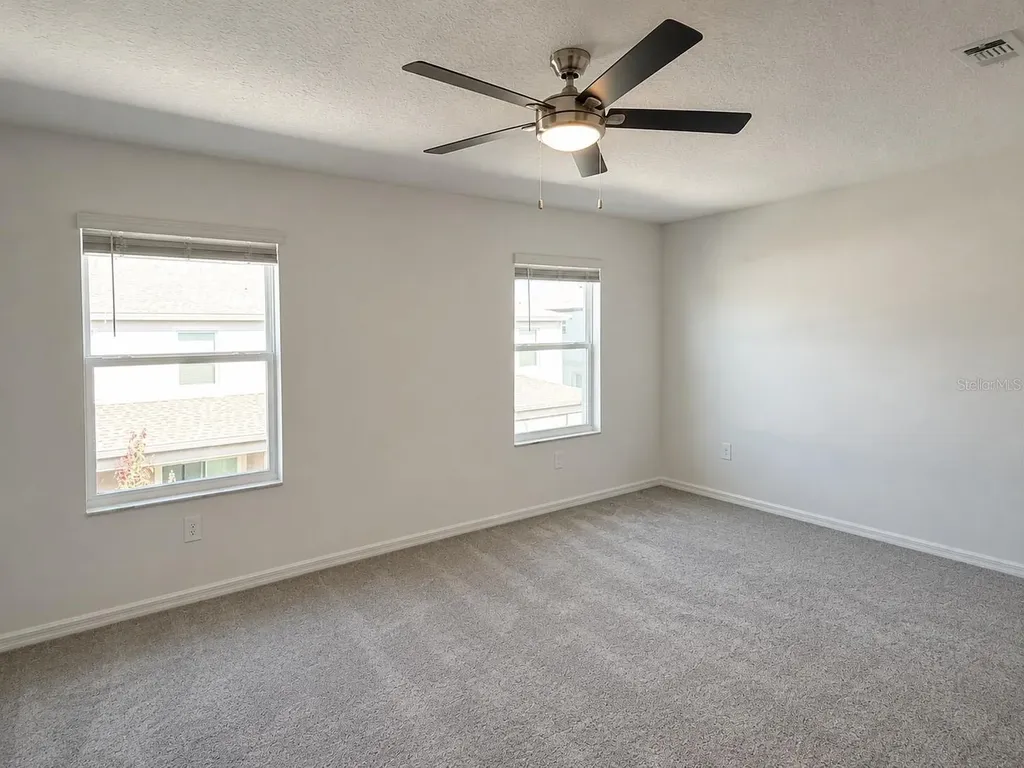 10171 Trumpet Honeysuckle Way San Antonio FL 33576
