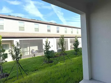 10171 Trumpet Honeysuckle Way San Antonio FL 33576