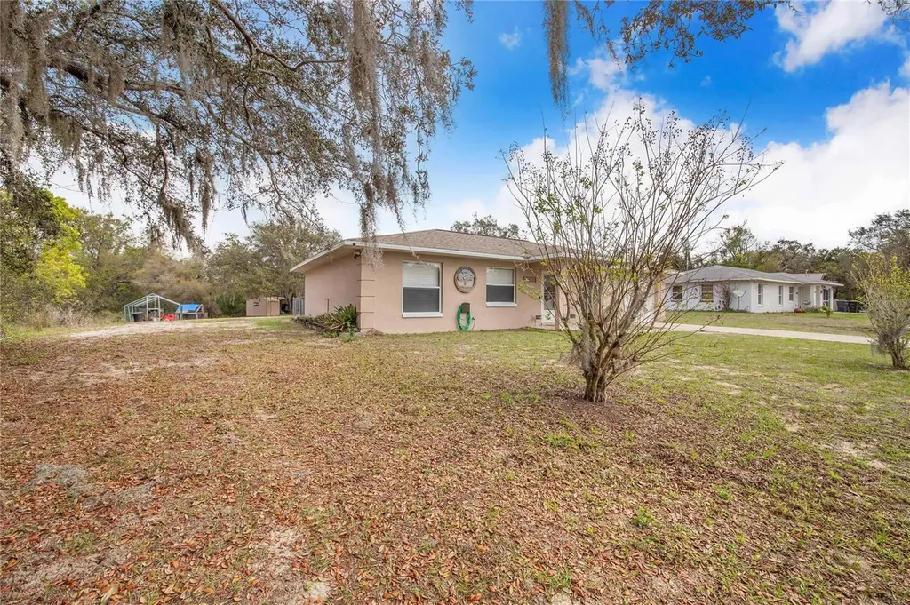 2569 Cedarwood Drive Lake Wales FL 33898