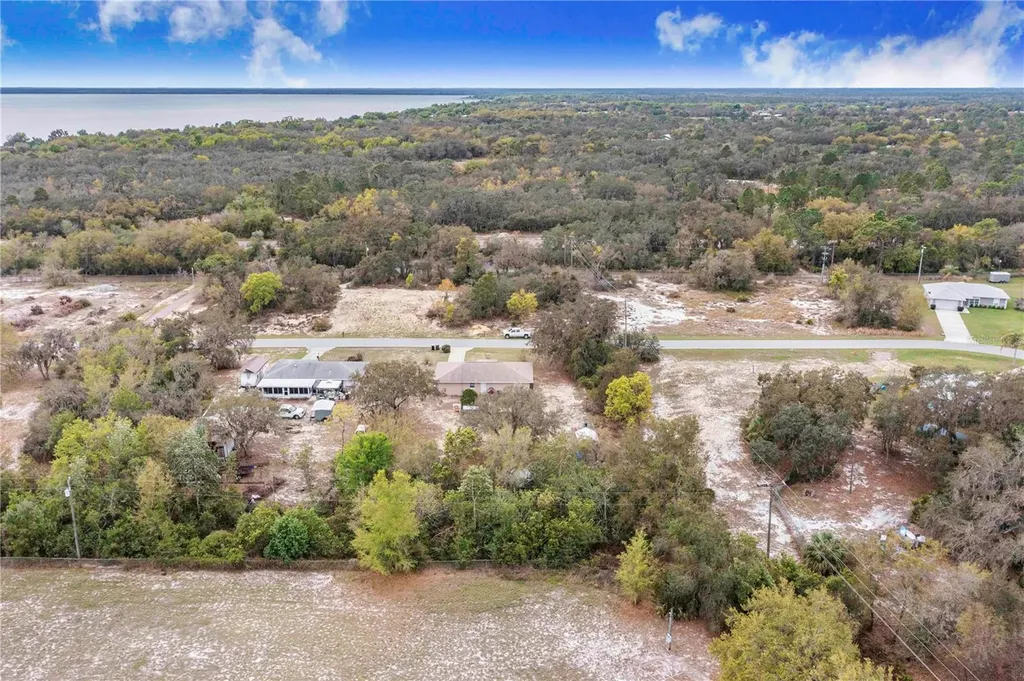 2569 Cedarwood Drive Lake Wales FL 33898