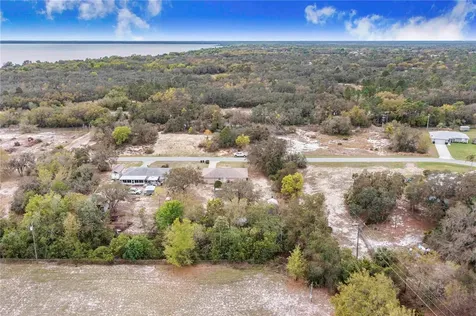 2569 Cedarwood Drive Lake Wales FL 33898