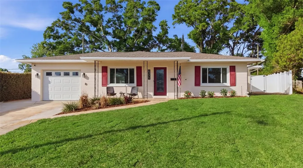 5275 32nd Avenue N St Petersburg FL 33710