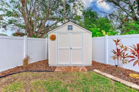 5275 32nd Avenue N St Petersburg FL 33710