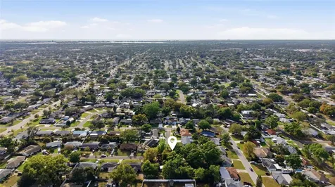 5275 32nd Avenue N St Petersburg FL 33710