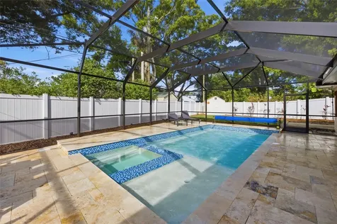 5275 32nd Avenue N St Petersburg FL 33710