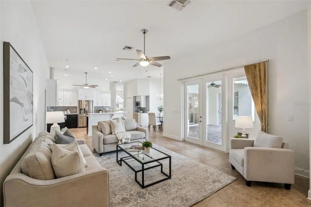 2541 Teton Stone Run Orlando FL 32828