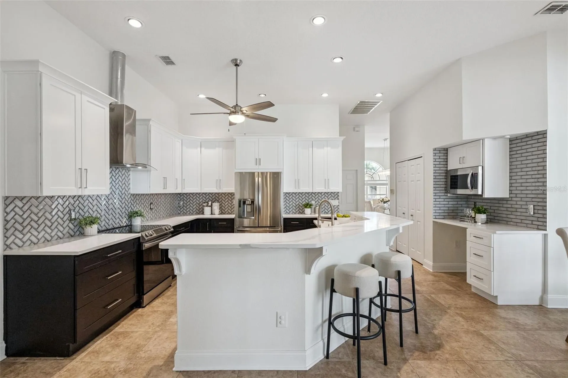 2541 Teton Stone Run Orlando FL 32828