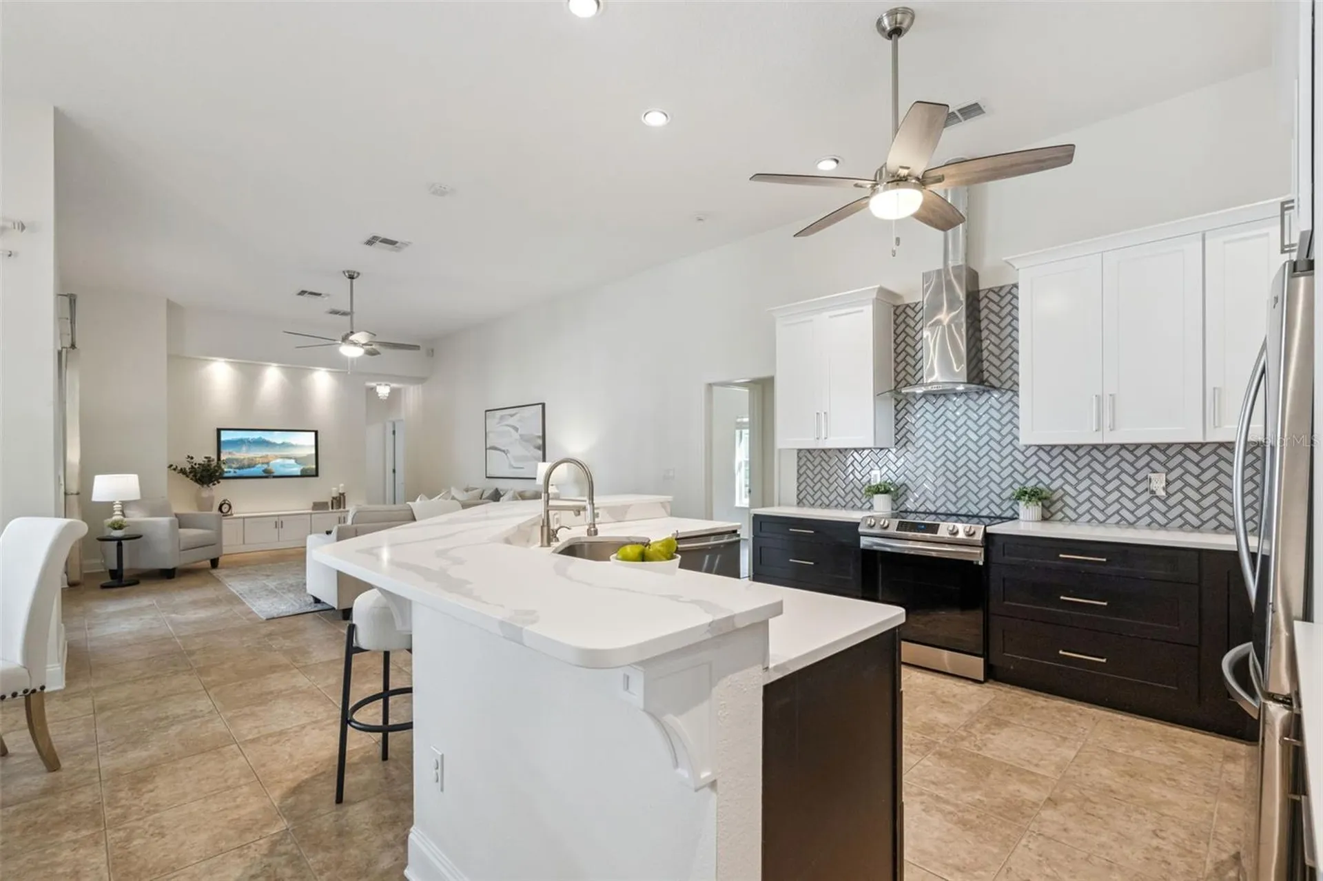 2541 Teton Stone Run Orlando FL 32828
