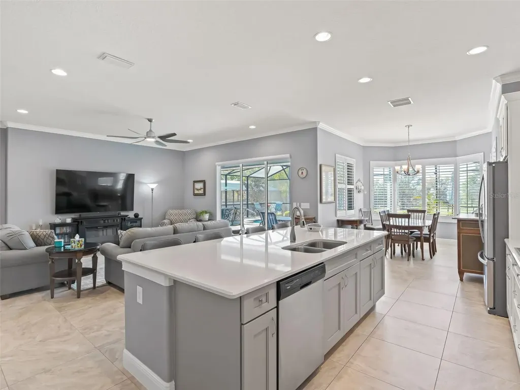 5414 Sandy Hill Lane Lady Lake FL 32159