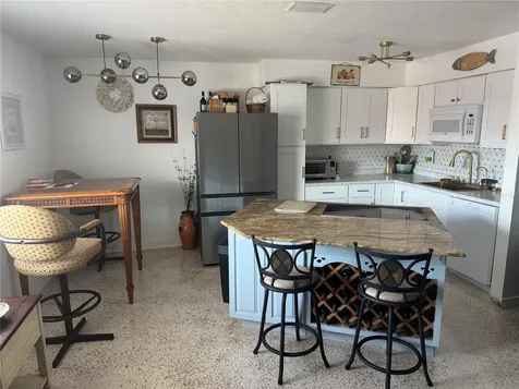525 Manatee Court Venice FL 34285
