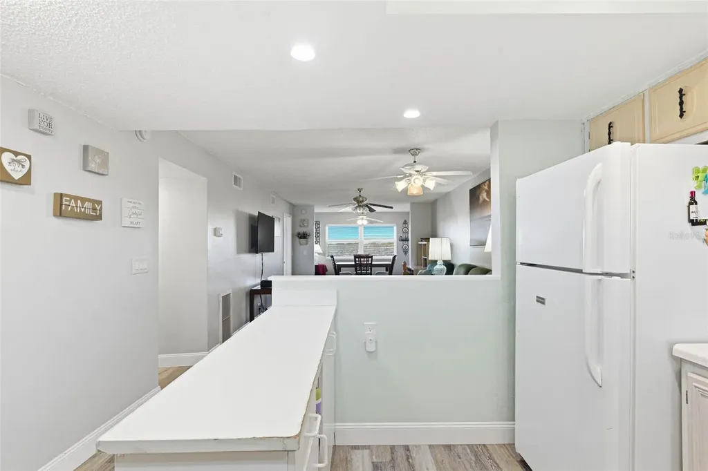 801 83rd Avenue N St Petersburg FL 33702
