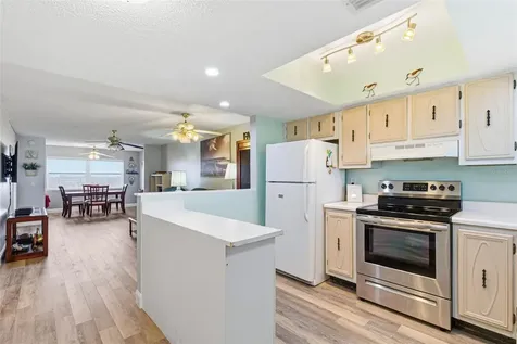 801 83rd Avenue N St Petersburg FL 33702