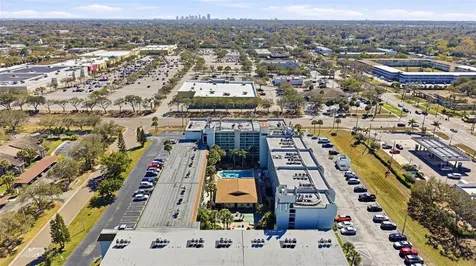 801 83rd Avenue N St Petersburg FL 33702