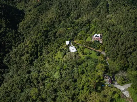 Carretera 715 Kilometro 3.7 Cayey PR 00736