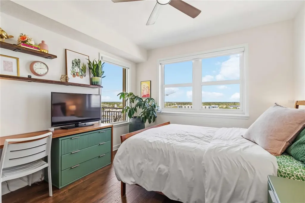 750 N Tamiami Trail Sarasota FL 34236